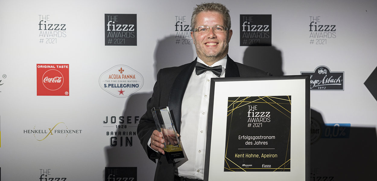 Als „Erfolgsgastronom 2021“ wurde Kent Hahne ausgezeichnet. Foto: FIZZZ Awards